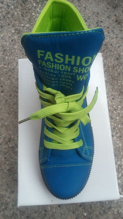 Дамски кецки нови