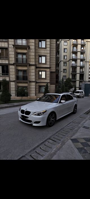 BMW E60 525i 2004