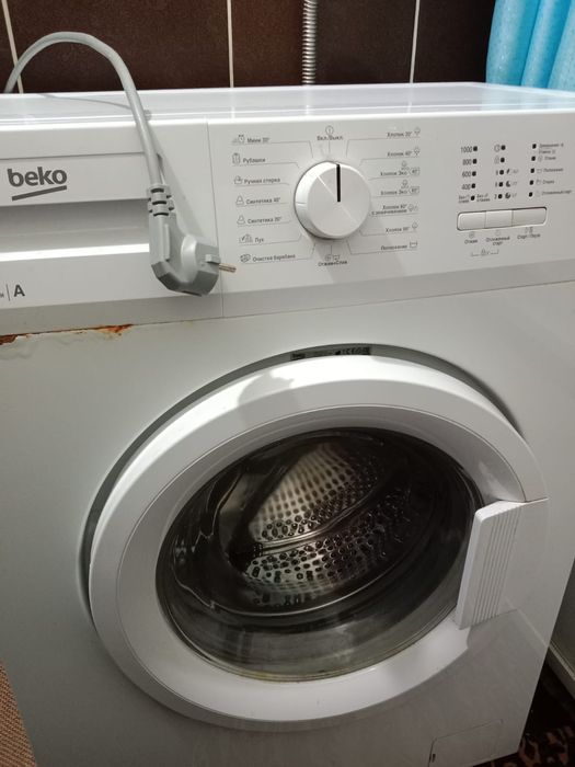 Продам стиральную машину