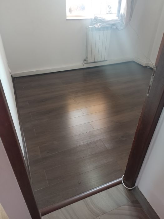 Manopera parchet 25de lei mp 15lei plinta ml