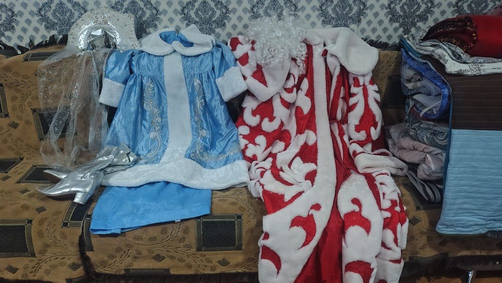 Костюм Деда Мороза и Снегурочки