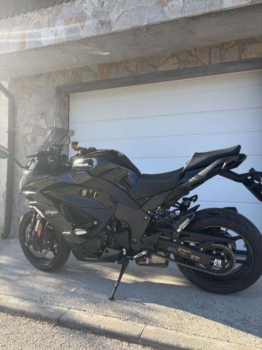 Kawasaki ninja 1100sx se