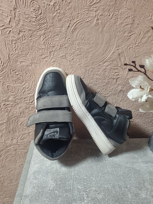 Продам кеды/кроссовки