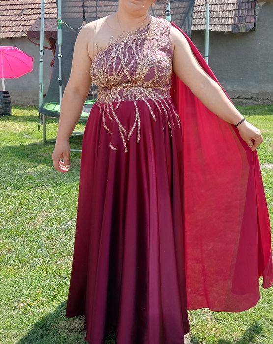Rochie de nasa elegantă