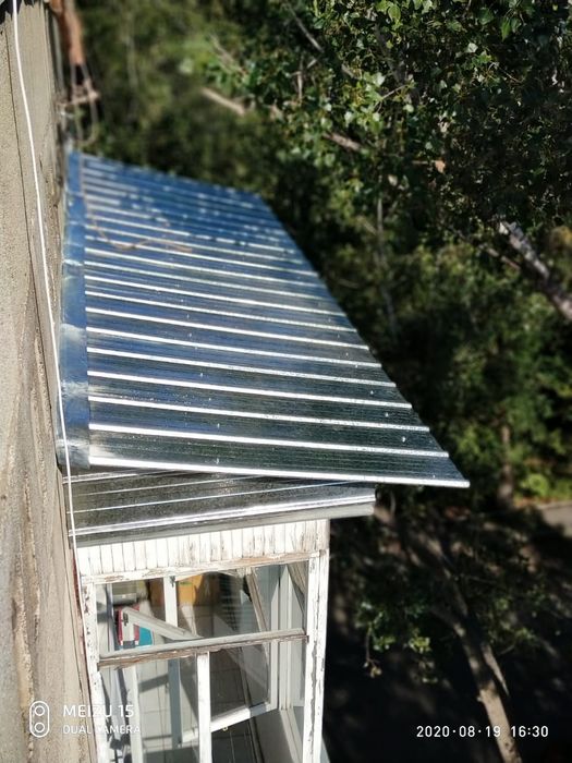 Ремонт, установка балконных козырьков