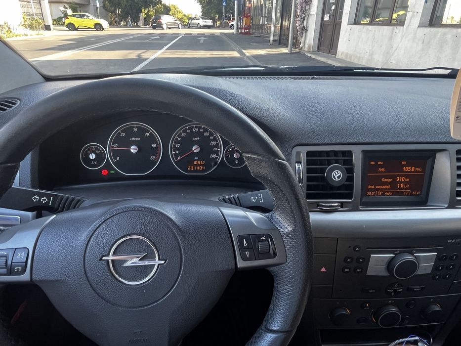 Opel vectra c 2007,1.9 diesel,carlig remorcare,clima