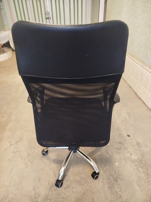 Offisnoy Kreslo Holati yangi