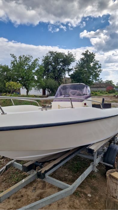 Vand barca Angelo Molinari 510,inmatriculata.