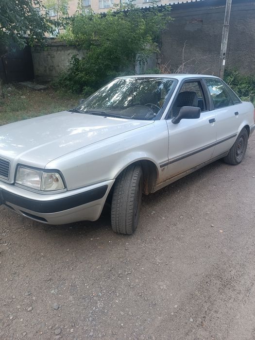 Продам ауди 80 б4