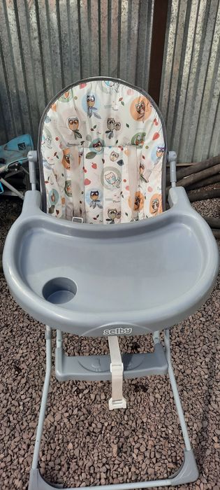 Детский стульчик для кормления