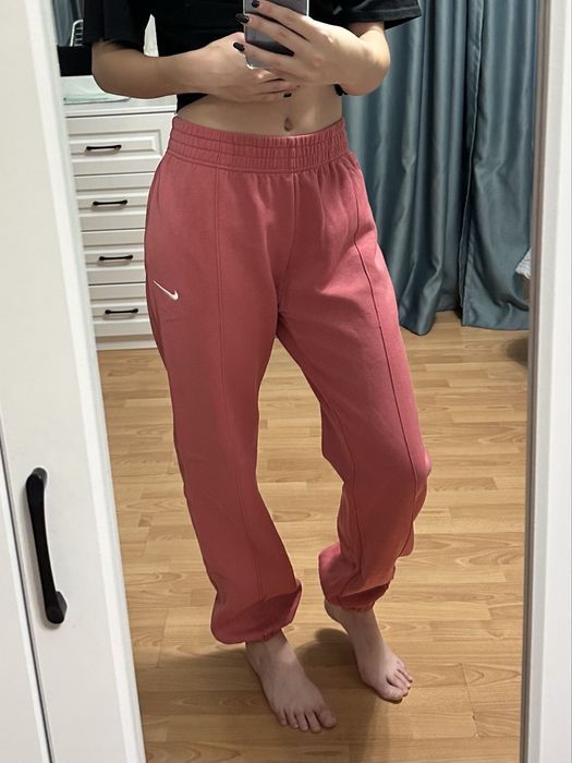 Спортивные штаны