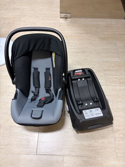 Детско столче-кошче за кола с isofix систена стойка