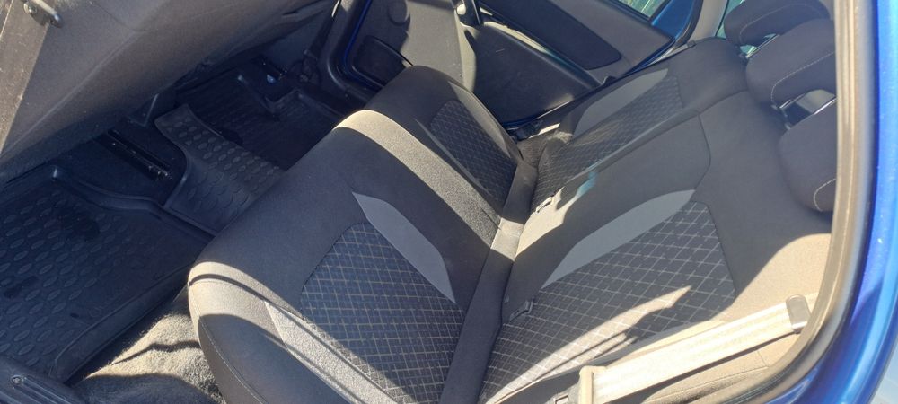 Лада гранта хэтчбек