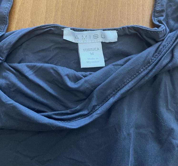 Потници в различни цветове и размери по 5€, Stradivarius, Shein, New Yorker, сивият потник от 2 снимка е в М размер, прочетете описанието!
