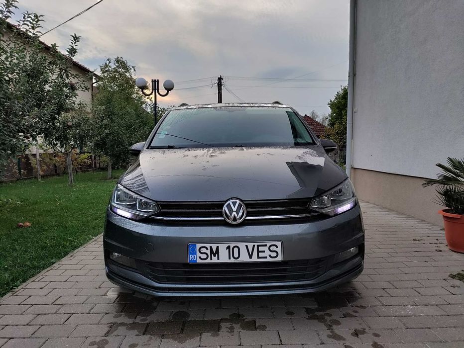 Volkswagen TOURAN 2018 1.6 diesel 7 locuri FRANTA 135000km in crestere