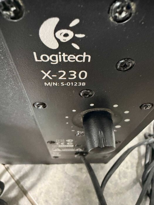 Logitech X-230 2.1 за компютър