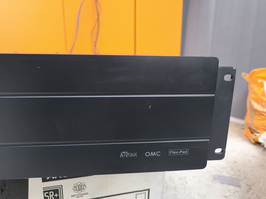 NAD CI 9120. 12 канала по 80 вата