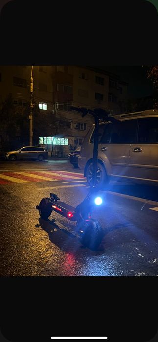 Vind trotineta electrica g2 master impecabila