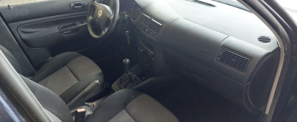 VW Golf 4 на части