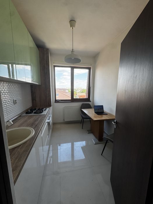 Inchiriez apartament 3 camere rezidential apusului