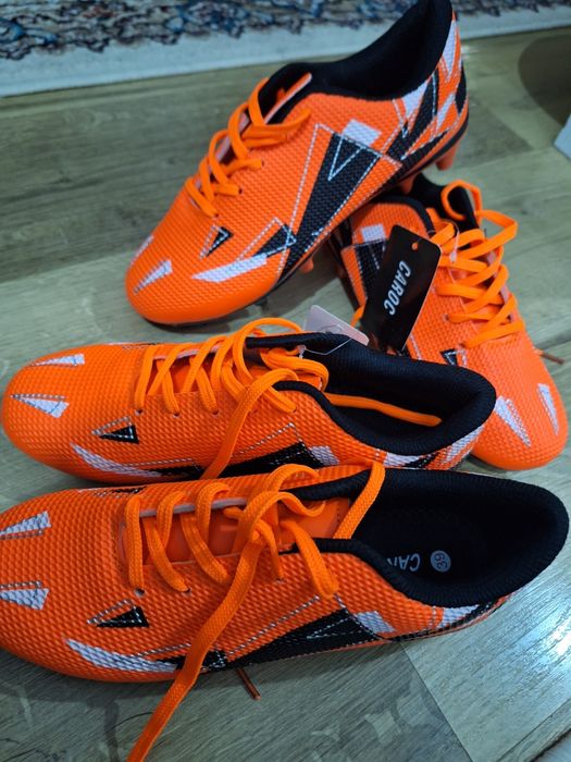 Бутси новая от фирма CAROC  НОВАЯ