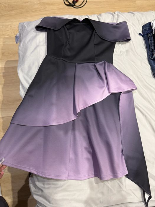 Коктейлна дамска рокля Лале