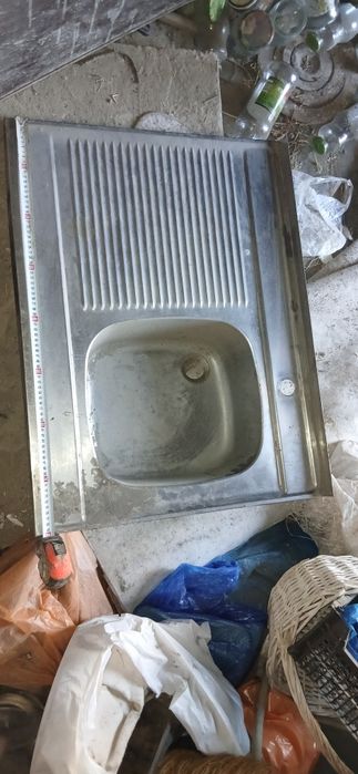 Продаю мойку сантехника