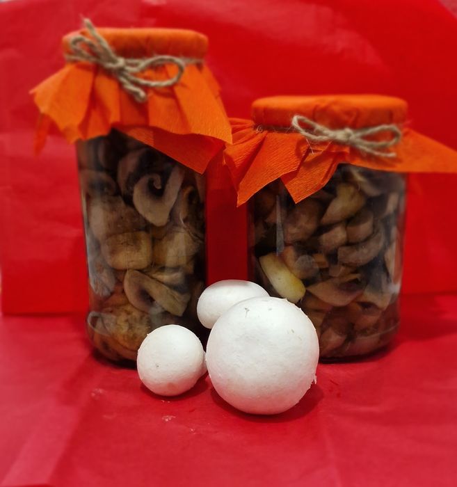 Грибы шампиньоны маринованые