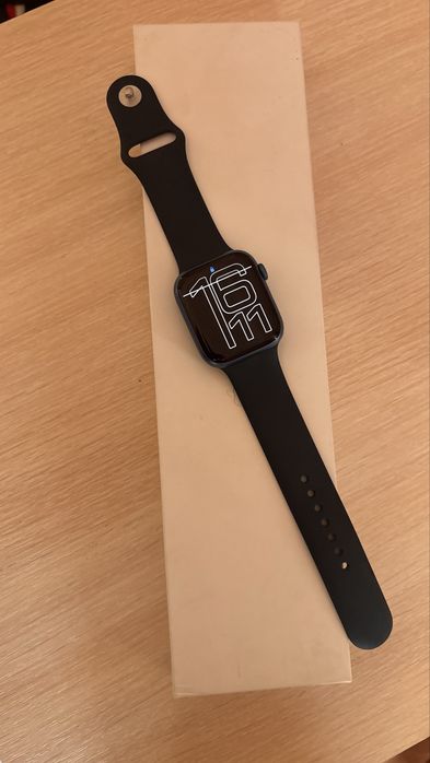Apple watch 7 поколение синем цвете
