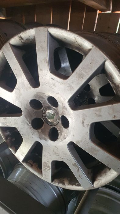 Jante de Aliaj R16