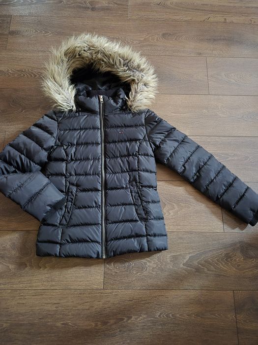 Зимно яке Tommy Hilfiger размер S