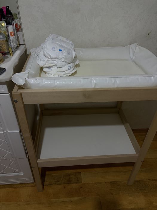 Пеленальный столик