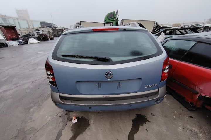 Lampa / Tripla stop dreapta pe aripa Renault Laguna 2003