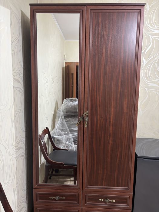 Комод продам в хороше. Состоянии