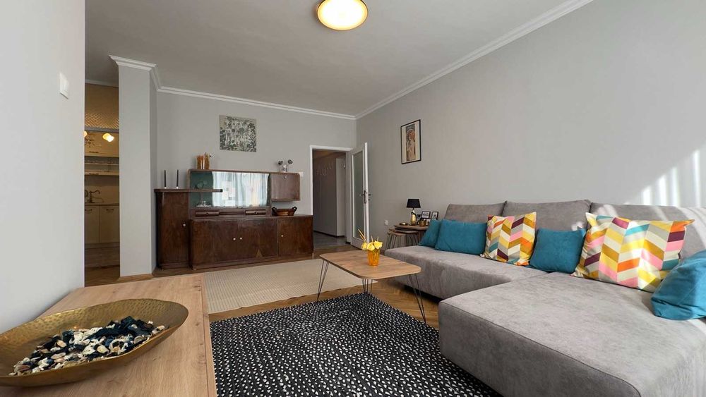 Дава се под наем Тристаен апартамент в София, Лозенец - 103 кв.м за 750 € - Снимка #4