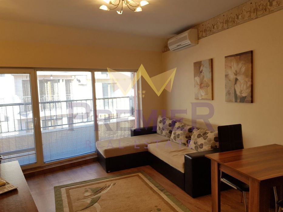 Дава се под наем Двустаен апартамент в Варна, Център - 55 кв.м за 480 € - Снимка #3