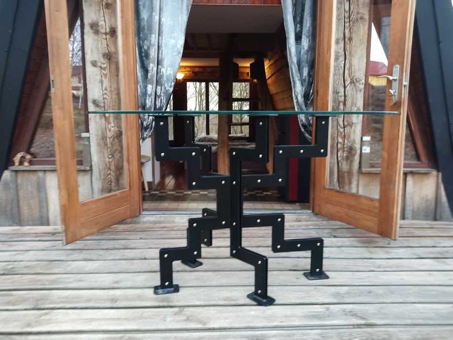 Blat de sticla pentru masa sau expozitie