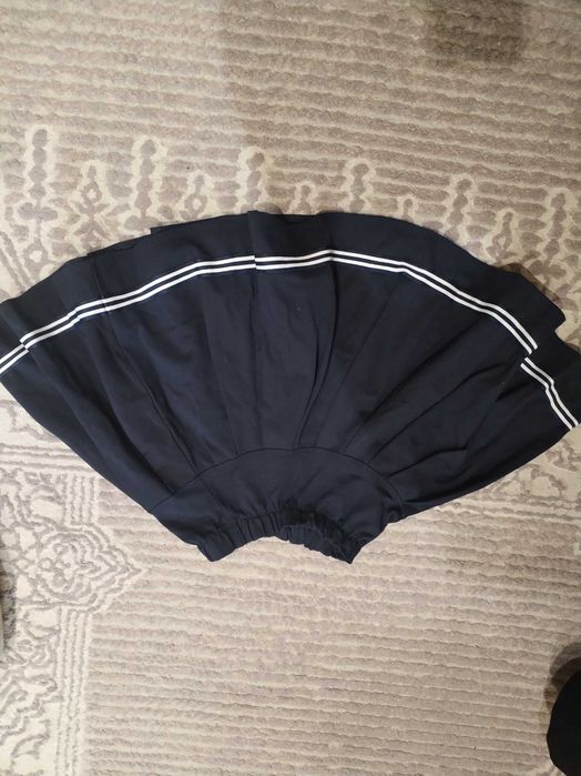 Продам школьные вещи недорого