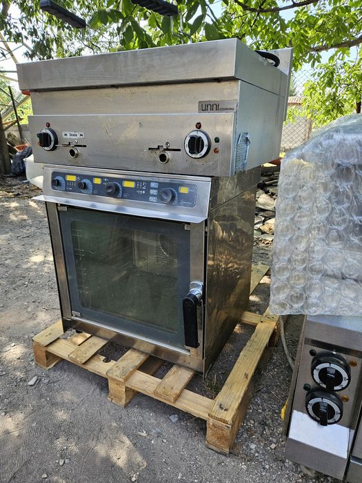 Конвектомат със Пара за Готвене Печене за Закуски Тестени изделия Размери на Тавите  45/30см.