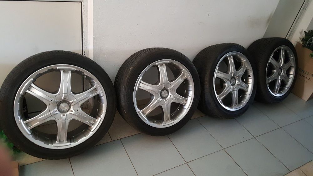 Гуми 275 40 20 ханкок