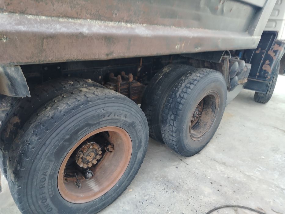 Kamaz samosval holati zur