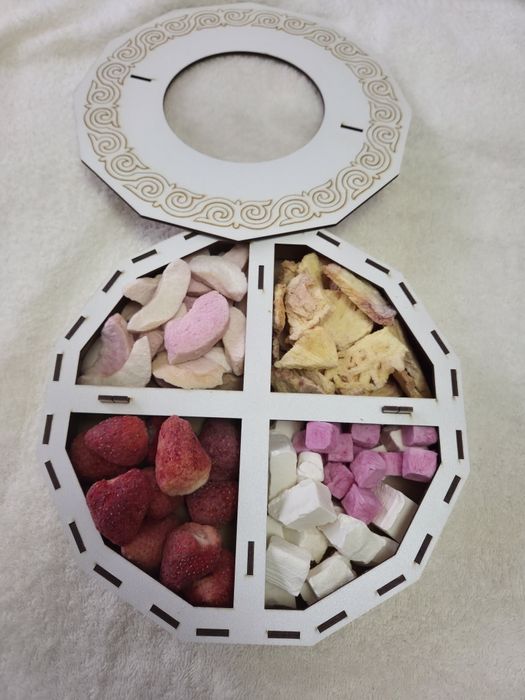 Сублимированные фрукты и мороженое