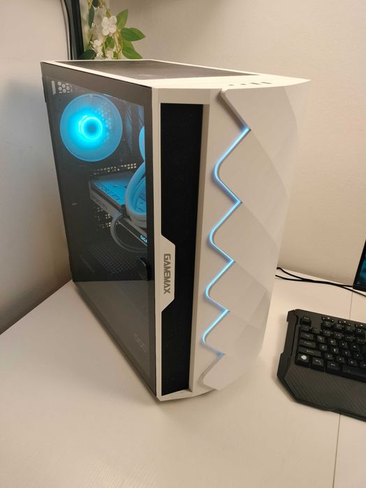 PC Gaming / Editing Ryzen 7 5700X + RTX 3060 12GB + 32GB RAM + Monitor LG Gaming