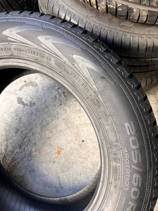 4 anvelope iarna 205/60/16 , Nokian , 7 mm !