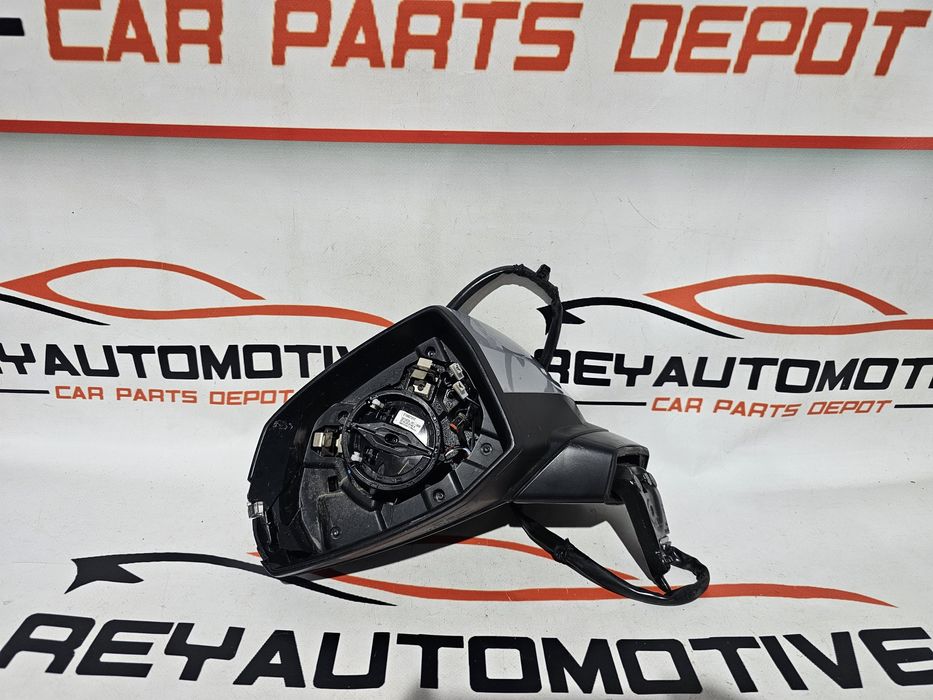 Oglinda stanga Audi Q5 FY dupa 2017