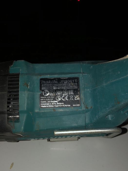 Makita сабельна пила. Оригинал б/у