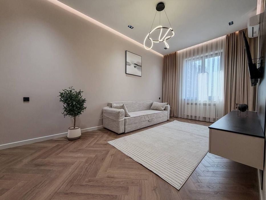 2/4/9 новостройка, квартира 53м кв Буз Базар