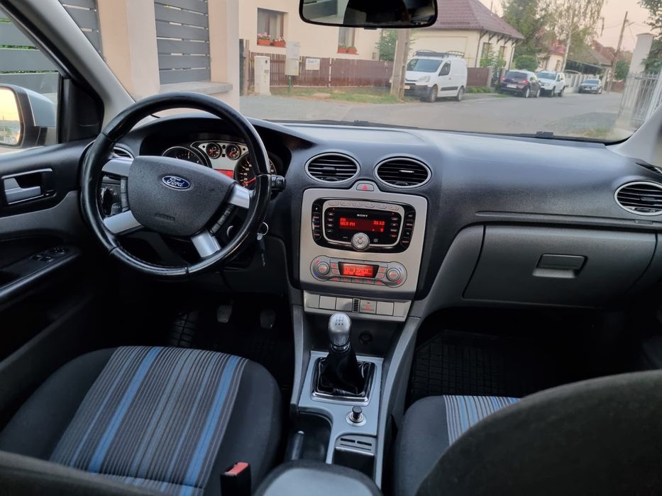Vând Ford Focus II Facelift Motor 1.6 TDCI an 2009