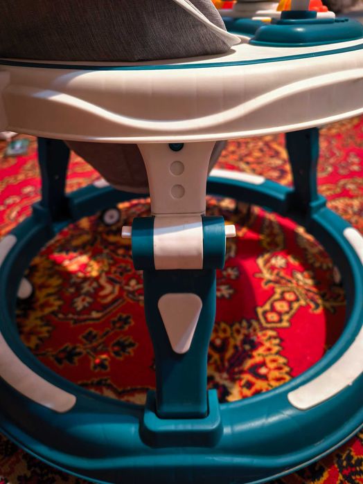 Продам новый ходунок