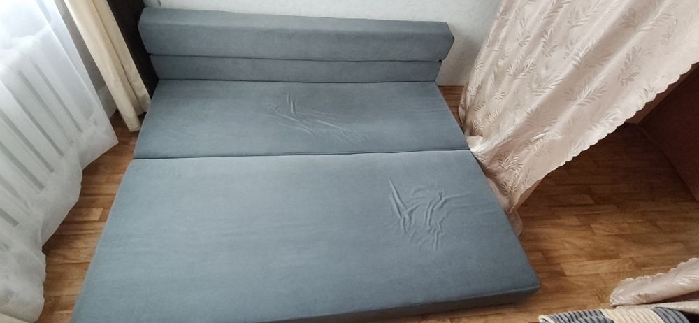 Продам диван мяхки